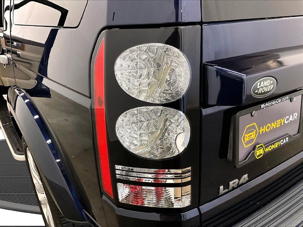 Used 2016 Land Rover LR4 HSE AWD/4WD image 23