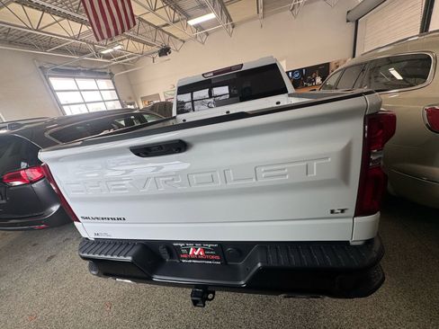 Used 2024 Chevrolet Silverado 1500 LT Trail Boss w/ Convenience Package II image 6