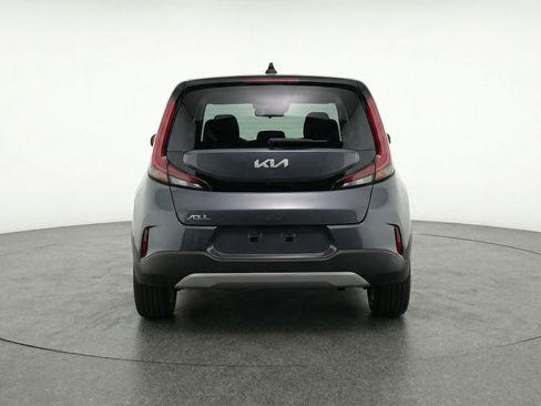 Used 2025 Kia Soul LX w/ LX Technology Package image 7