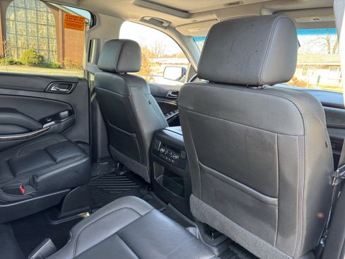 Used 2019 Chevrolet Tahoe LT image 39