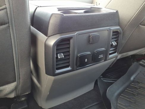 Used 2020 Ford F150 XLT w/ Equipment Group 302A Luxury AWD/4WD image 11