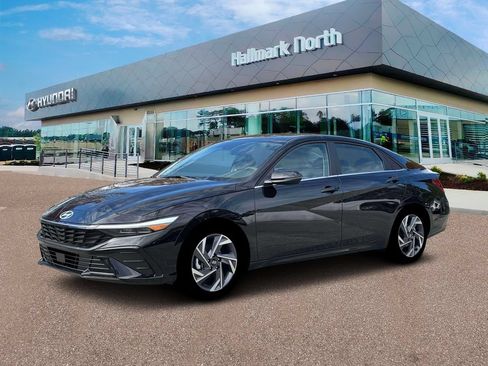 New 2026 Hyundai Elantra Limited FWD image 2