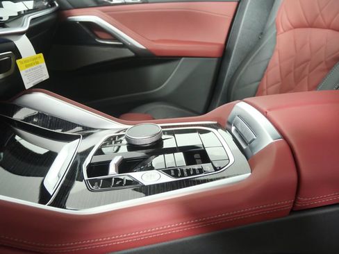 New 2027 BMW X6 xDrive40i AWD/4WD image 21