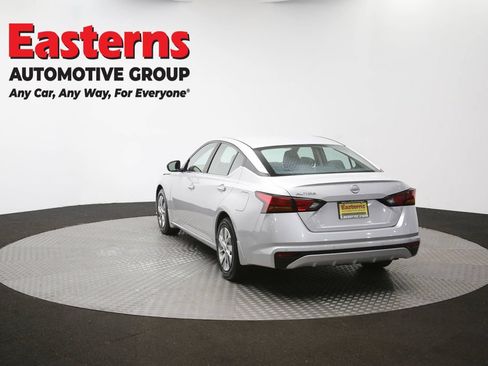 Used 2024 Nissan Altima 2.5 S FWD image 64