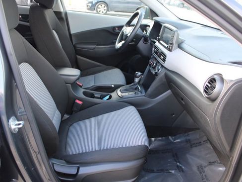 Used 2021 Hyundai Kona SEL w/ Cargo Package image 19