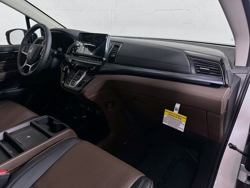 New 2026 Honda Odyssey Elite image 30