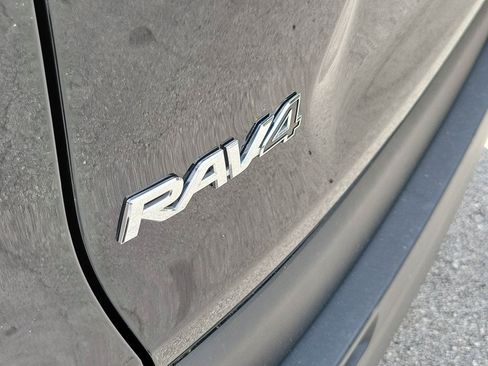 Used 2024 Toyota RAV4 XLE FWD image 6