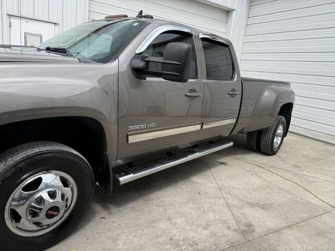 Used 2012 GMC Sierra 3500 SLT AWD/4WD image 23