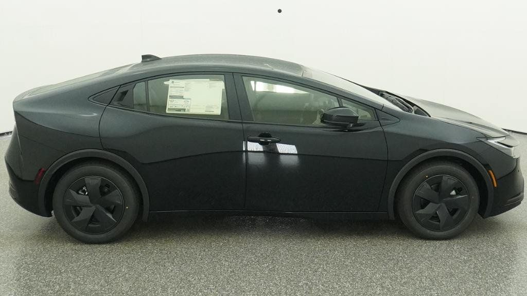 New 2026 Toyota Prius LE FWD image 14