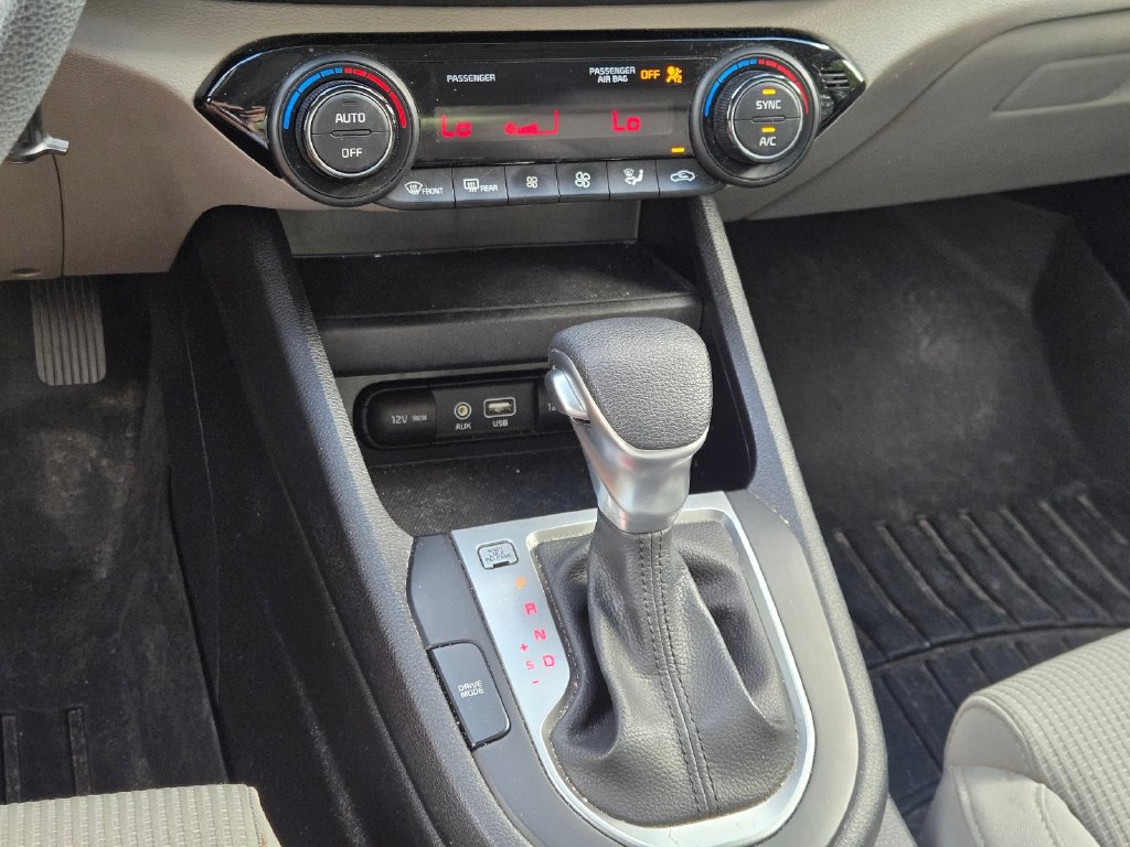 Used 2019 Kia Forte LXS FWD image 27