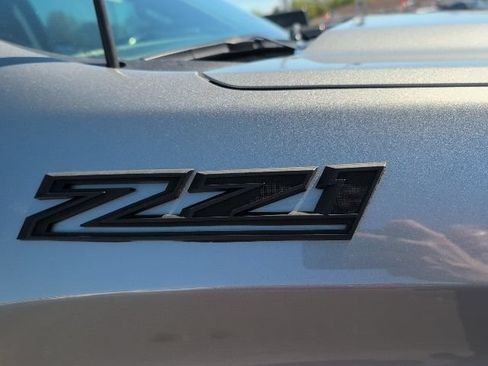 Used 2023 Chevrolet Silverado 1500 RST AWD/4WD image 17