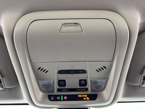 Used 2020 GMC Terrain Denali w/ GMC Pro Grade Package image 34