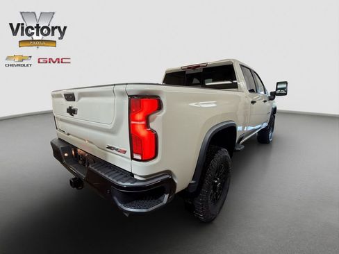 Used 2026 Chevrolet Silverado 2500 ZR2 AWD/4WD image 5