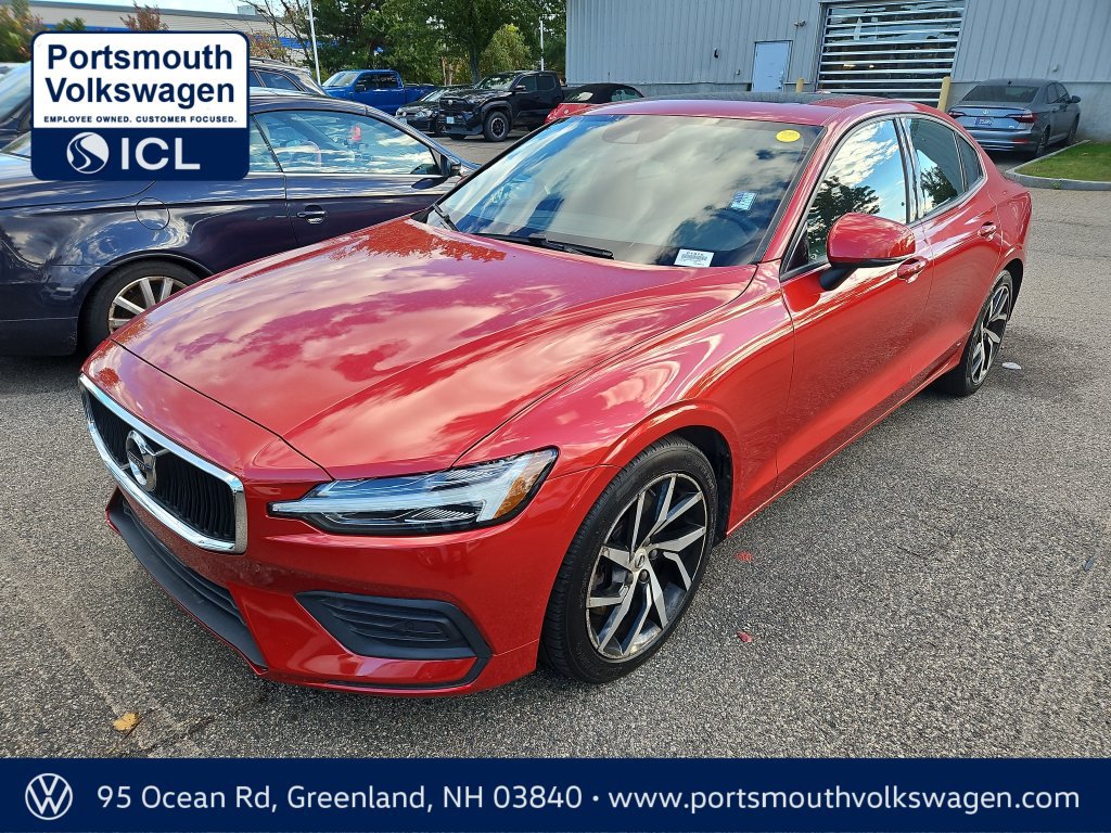 Used 2019 Volvo S60 T6 Momentum AWD/4WD image 1