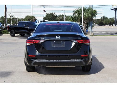 Used 2020 Nissan Sentra SV image 5