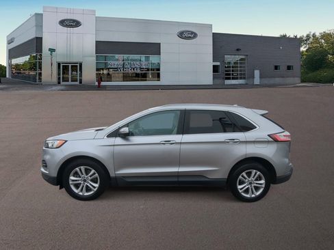 Used 2020 Ford Edge SEL w/ Convenience Package image 6