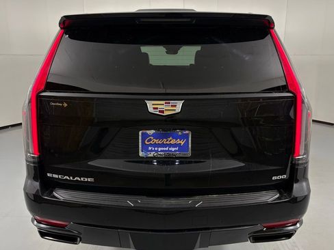 Used 2023 Cadillac Escalade ESV Sport image 7