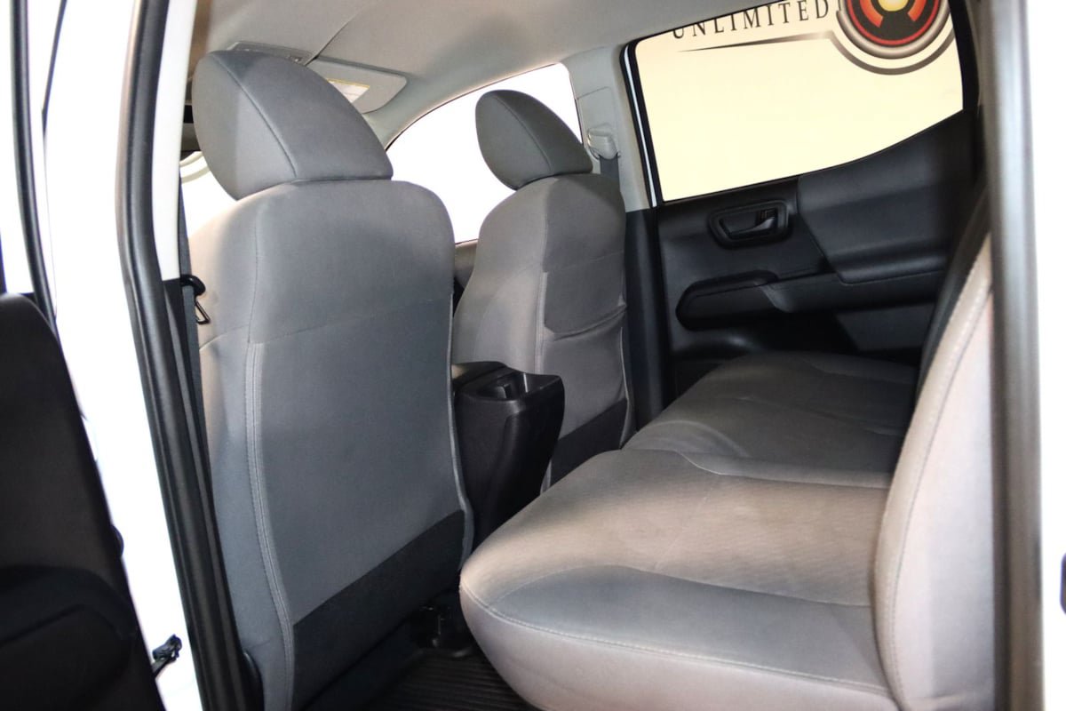 Used 2020 Toyota Tacoma SR AWD/4WD image 49