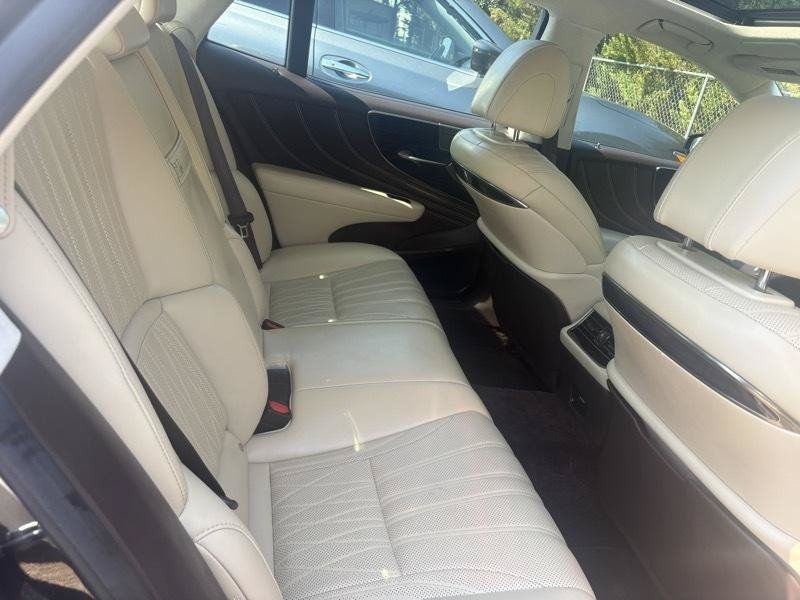 Used 2018 Lexus LS 500 w/ Interior Upgrade Package RWD image 25