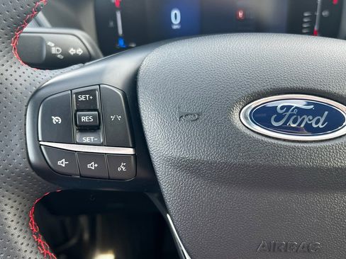 Used 2023 Ford Escape ST-Line image 22