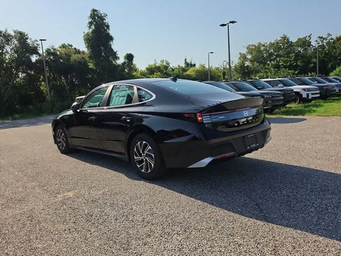 New 2026 Hyundai Sonata Blue FWD image 4