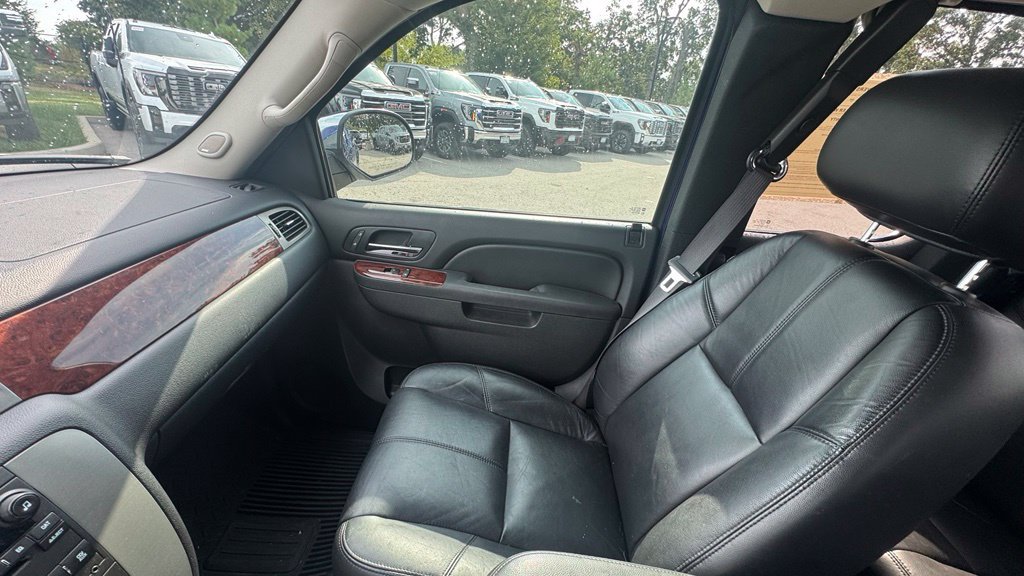 Used 2010 GMC Sierra 1500 SLT AWD/4WD image 14