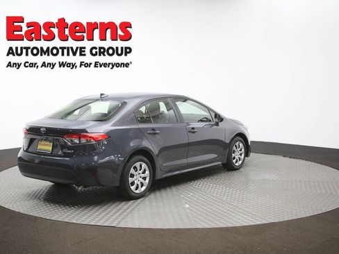 Used 2023 Toyota Corolla LE w/ Carpet Mat Package (TMS) FWD image 40