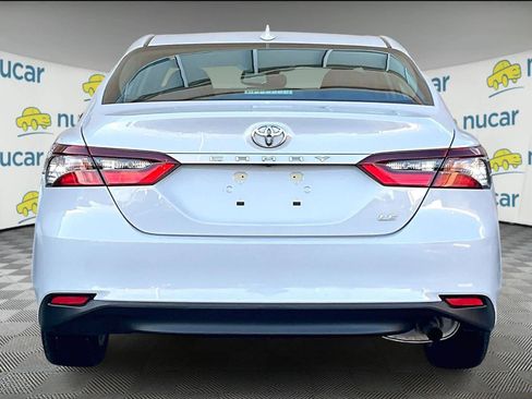 Used 2022 Toyota Camry LE w/ Cold Weather Package image 5