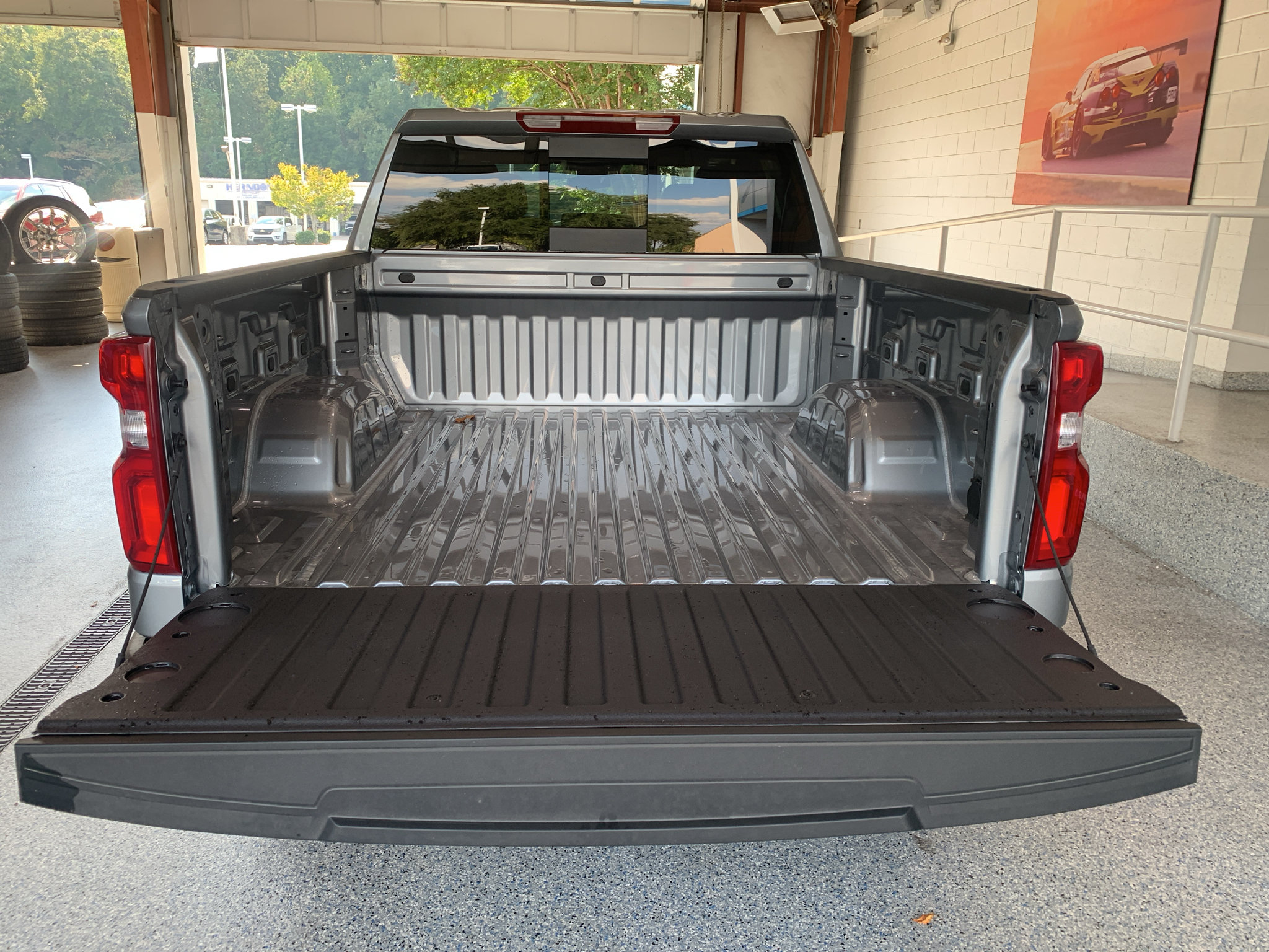 New 2026 Chevrolet Silverado 1500 RST w/ Safety Package AWD/4WD image 10