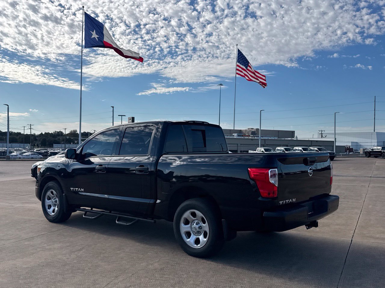 Used 2021 Nissan Titan S w/ S Utility Package RWD image 22