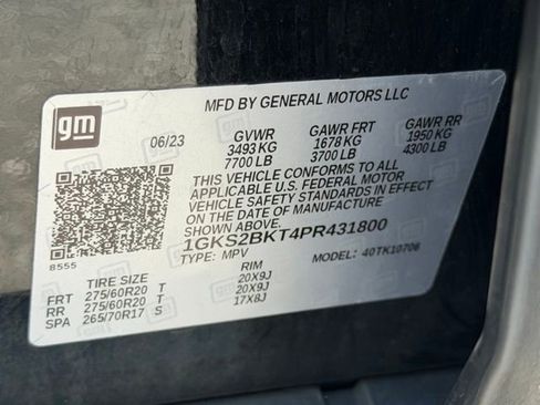 Certified 2023 GMC Yukon SLT w/ SLT Premium Package AWD/4WD image 27