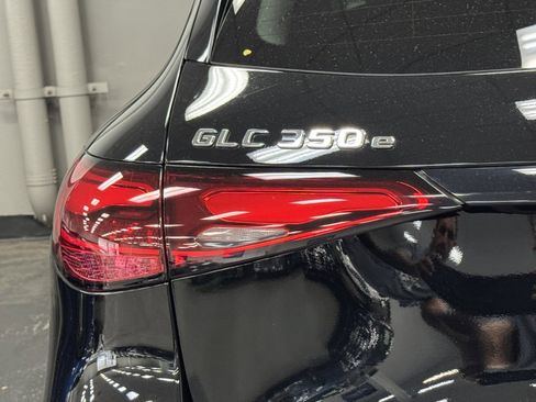 Certified 2025 Mercedes-Benz GLC 350e 4MATIC image 11