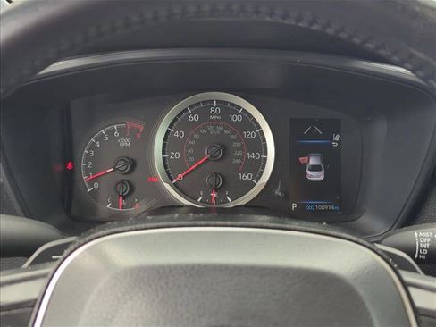 Used 2021 Toyota Corolla SE FWD image 16