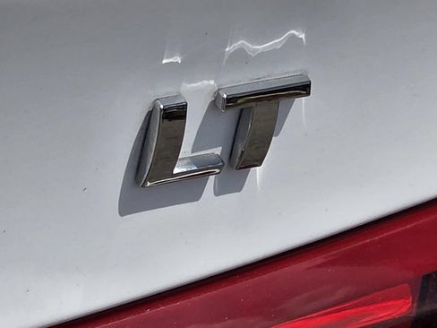 Used 2024 Chevrolet Malibu LT FWD image 25