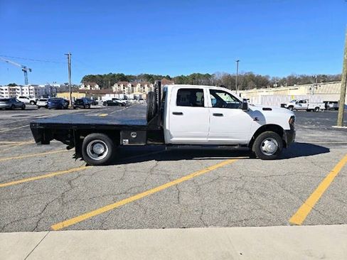 Used 2024 RAM 3500 Tradesman w/ Max Tow Package image 9