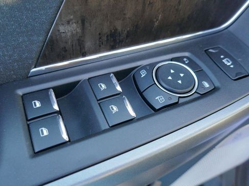 New 2026 Ford F350 Lariat w/ Black Appearance Package image 20