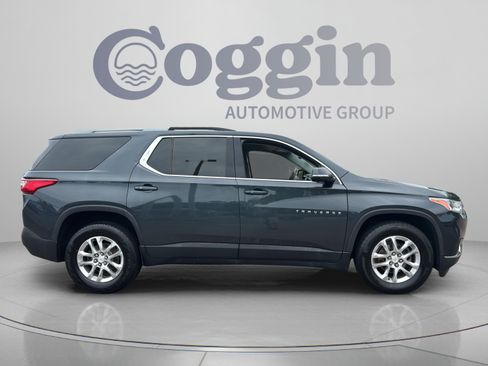 Used 2018 Chevrolet Traverse LT FWD image 6