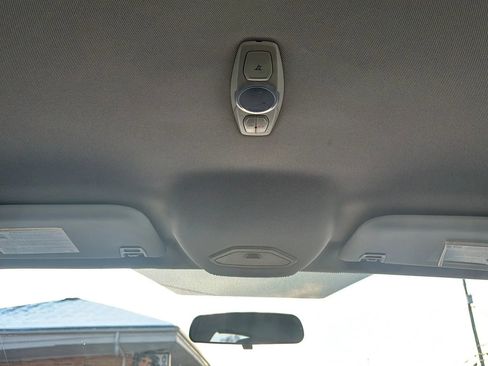 Used 2017 Ford Focus SE image 36