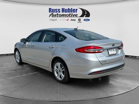Used 2018 Ford Fusion S FWD image 3