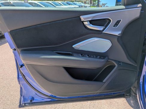 Used 2023 Acura RDX A-Spec image 10