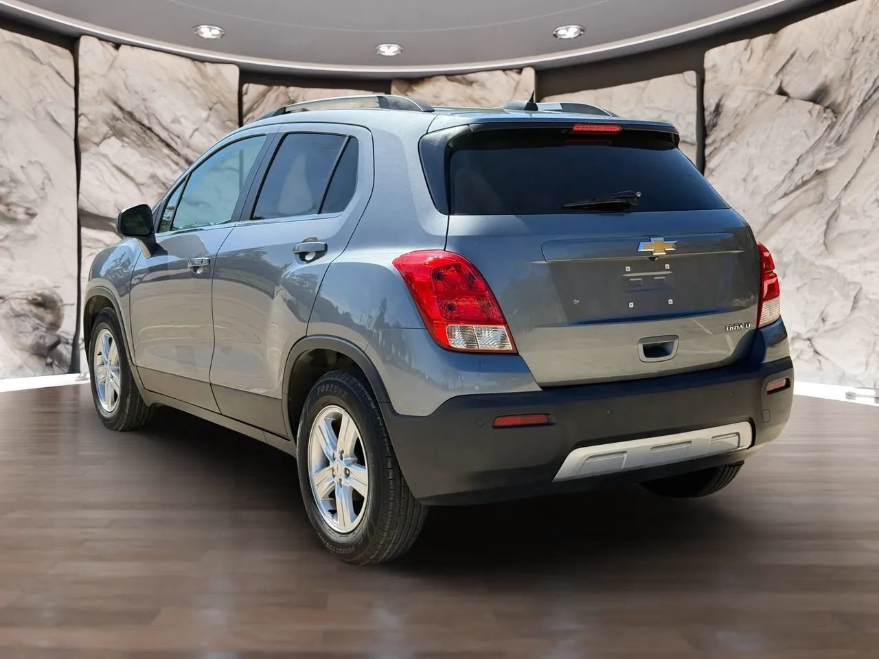 Used 2015 Chevrolet Trax LT w/ LT Plus Package FWD image 4