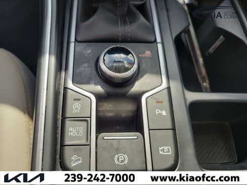 Certified 2024 Kia Sorento X-Line EX AWD/4WD image 30