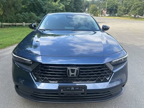 Used 2025 Honda Accord SE image 8