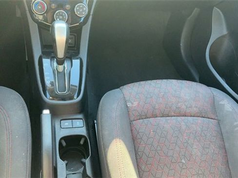 Used 2020 Chevrolet Sonic LT w/ Convenience Package image 22