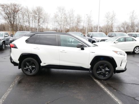 Used 2021 Toyota RAV4 XSE image 4