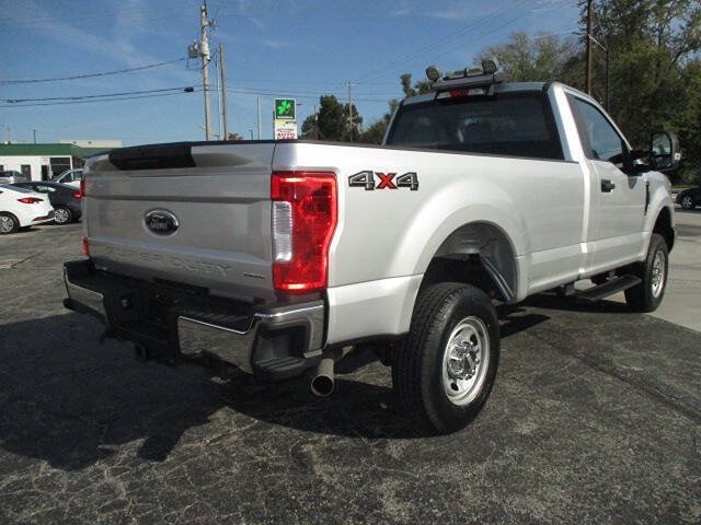 Used 2017 Ford F250 XL w/ Power Equipment Group AWD/4WD image 34