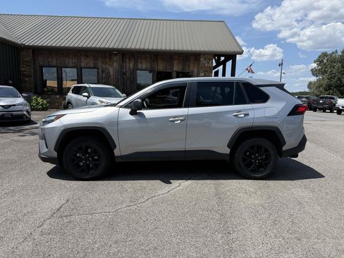 Used 2024 Toyota RAV4 LE FWD image 2