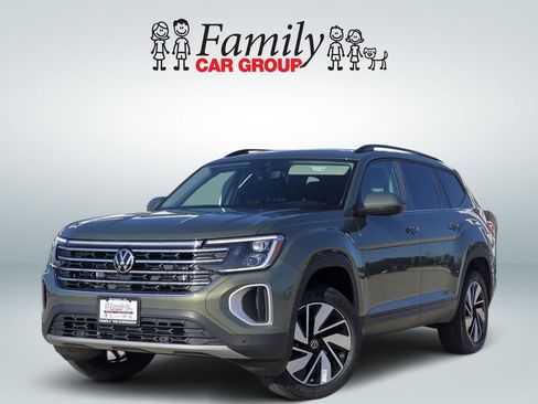 New 2026 Volkswagen Atlas SE FWD image 1