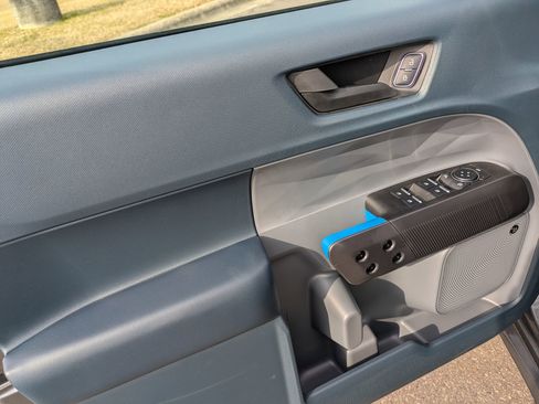 New 2026 Ford Maverick Lobo image 13