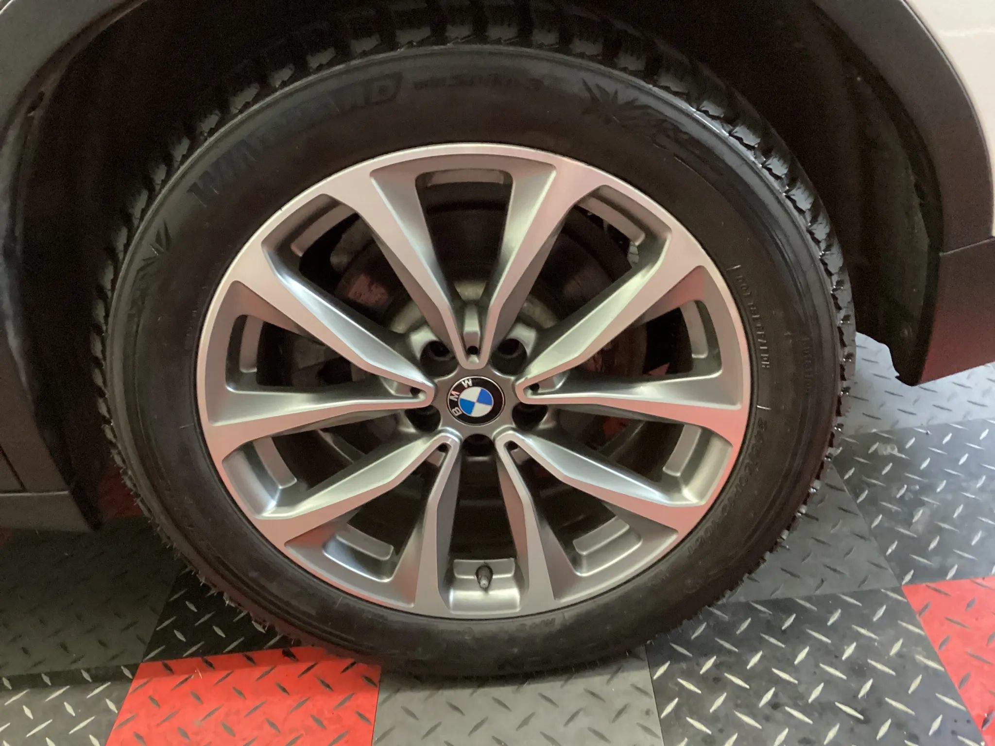 Used 2019 BMW X3 xDrive30i w/ Premium Package AWD/4WD image 5
